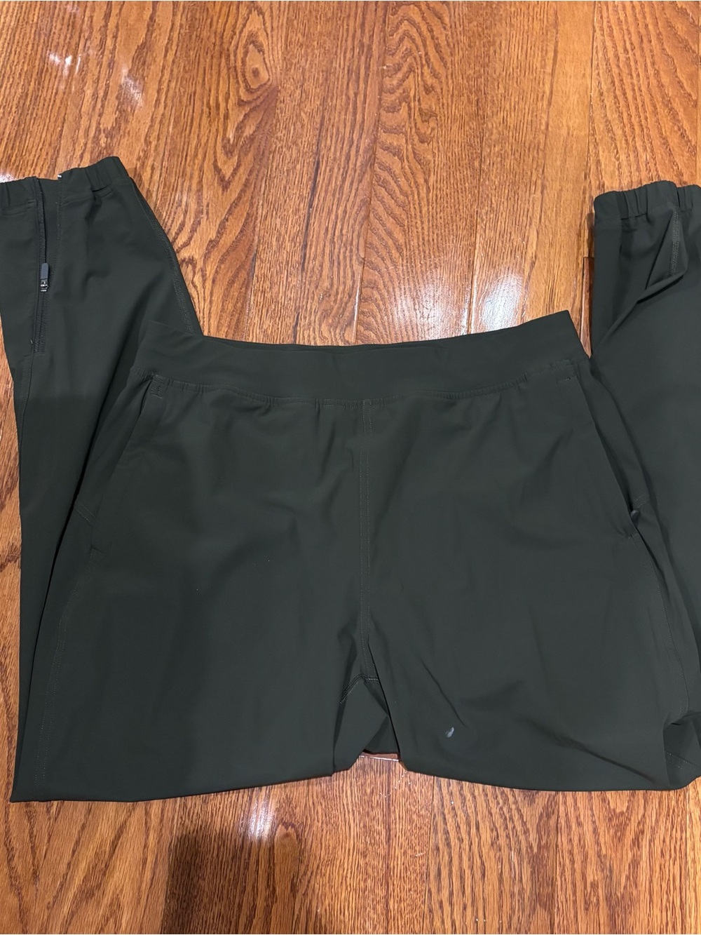 Lululemon joggers